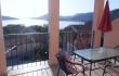 apartman 1 u Villa Luka, Privatunterkunft im Ort Sveti Stefan, Montenegro